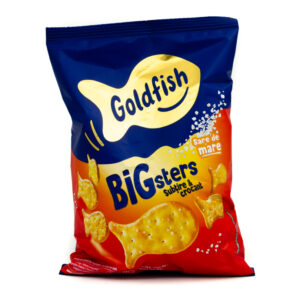 BISCUITI IN FORMA DE PESTISOR CU SARE DE MARE 80G GOLDFISH